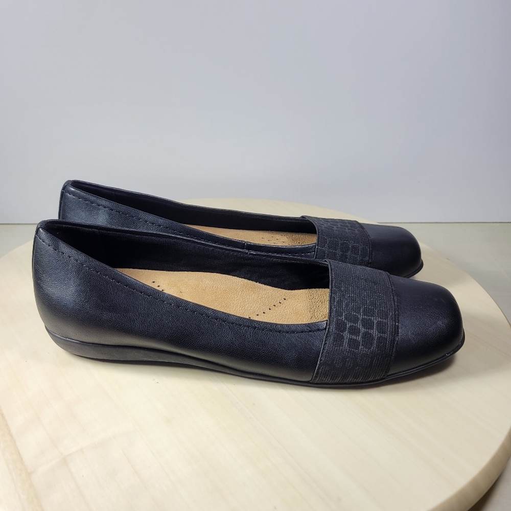 Trotters Samantha Flat Black Square Toe Ballet Flats Croc Women's Size 7.5‎ M